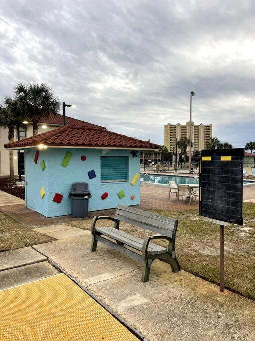 Lazy Palm 4 Pools Short Walk To Beach! Sleeps 5! Panama City Beach Exterior photo