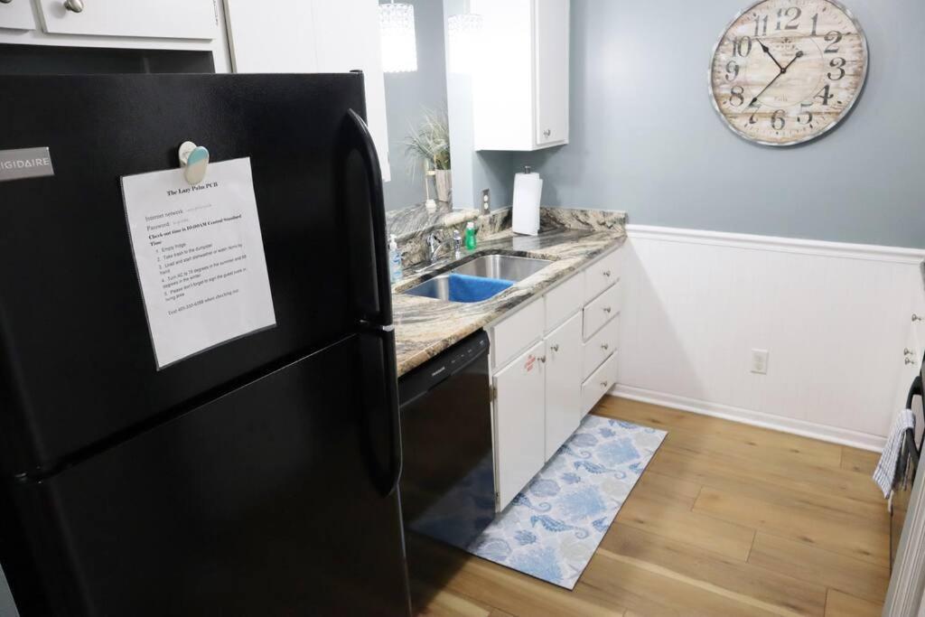 Lazy Palm 4 Pools Short Walk To Beach! Sleeps 5! Panama City Beach Exterior photo